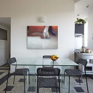 Casa Di Franco Navigli Milan